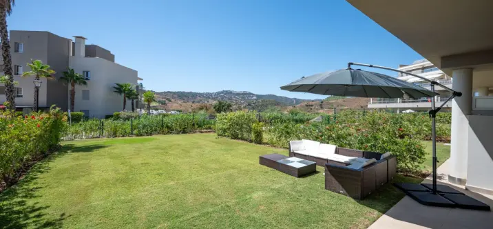 Sale of ground floor apartment in La Cala Golf 2