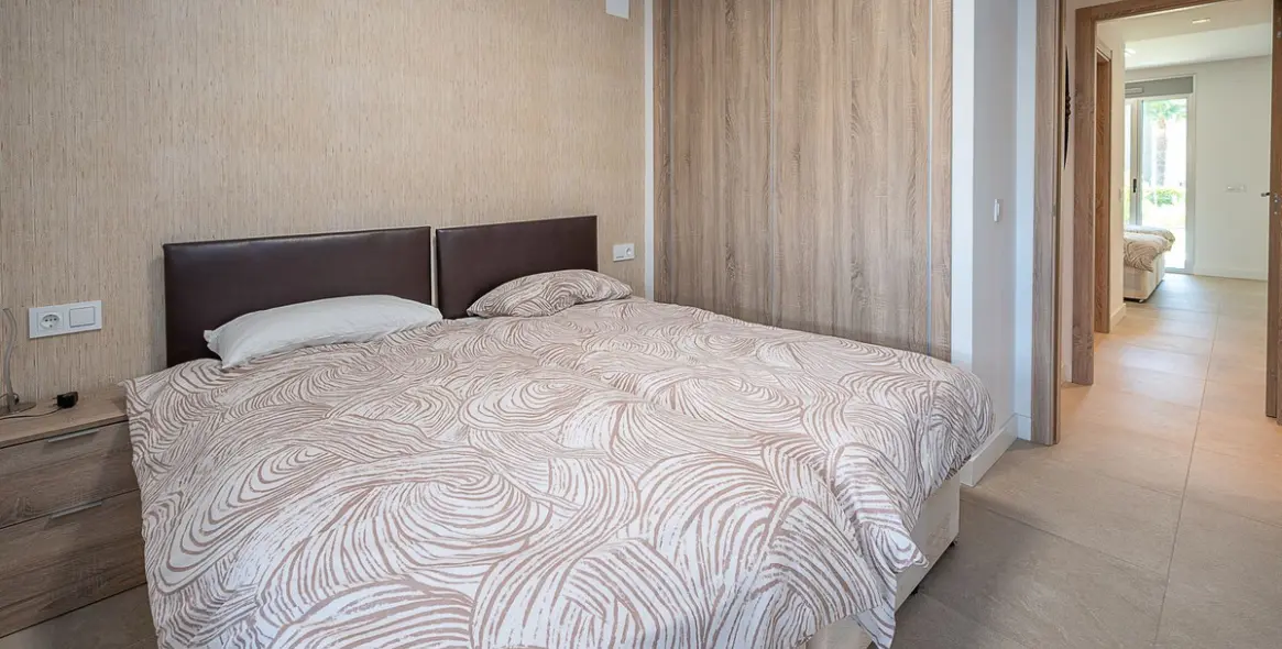 Sale of ground floor apartment in La Cala Golf 16