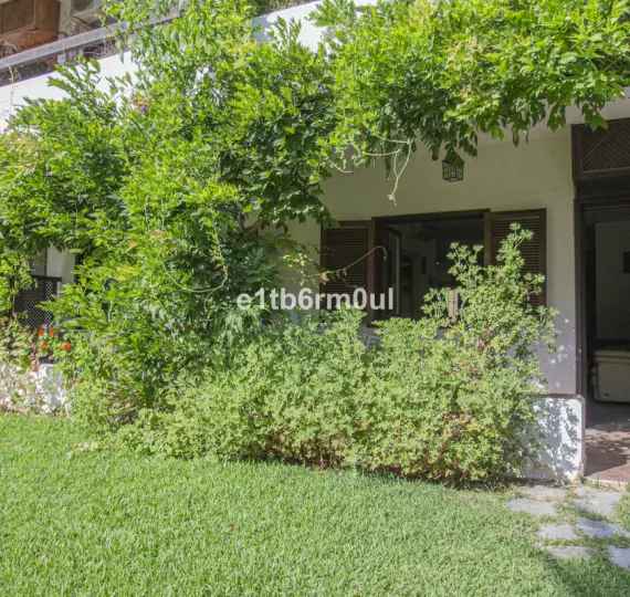 Sale of ground floor apartment in The Golden Mile