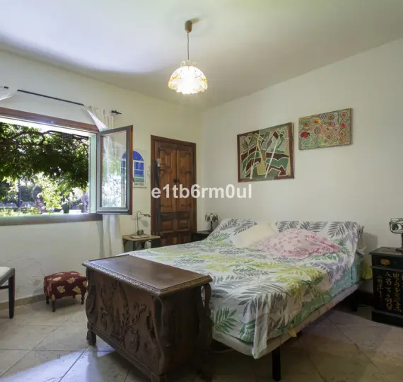 Sale of ground floor apartment in The Golden Mile