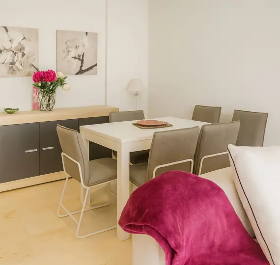 Продажа апартаментов на первом этаже в Guadalmina Baja