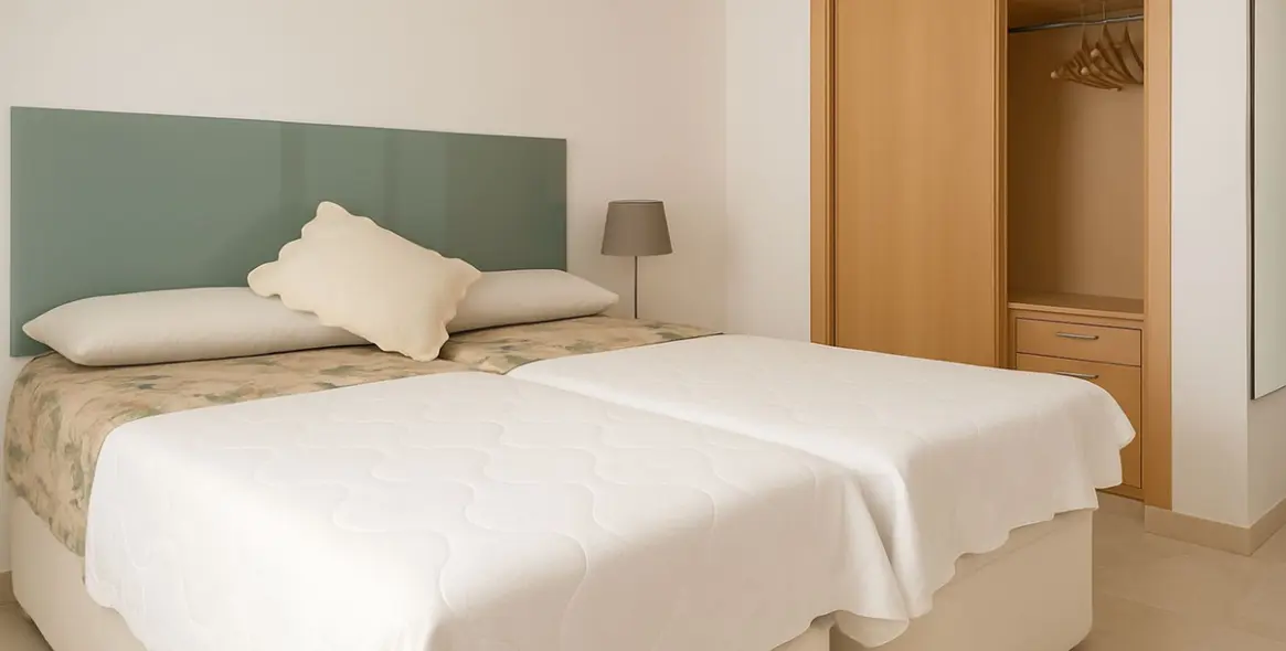 Продажа апартаментов на первом этаже в Guadalmina Baja 5