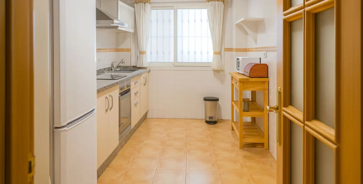 Продажа апартаментов на первом этаже в Guadalmina Baja 6