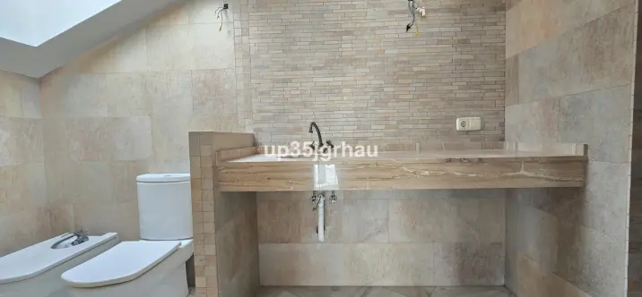 Penthouse R5171008 3