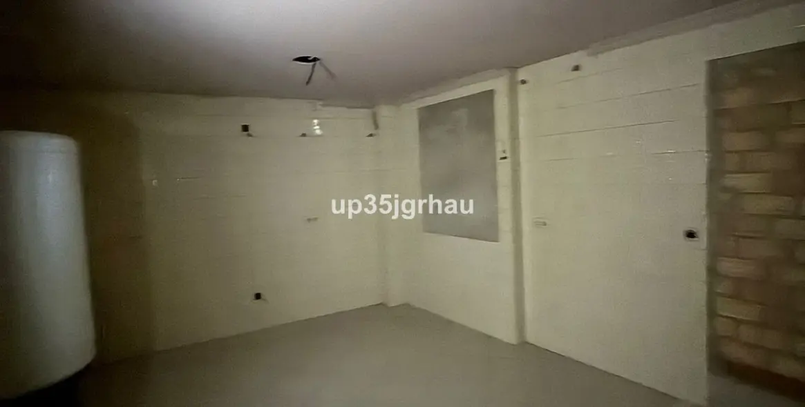 Sale of penthouse in Estepona 20