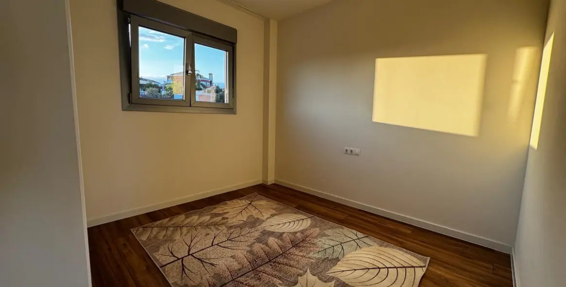 Sale of penthouse in Estepona 15