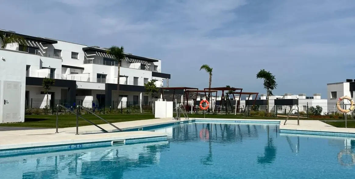 Sale of penthouse in Estepona 27