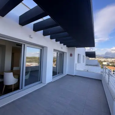 Venta de ático en Estepona