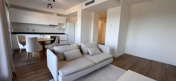 Venta de ático en Estepona 4