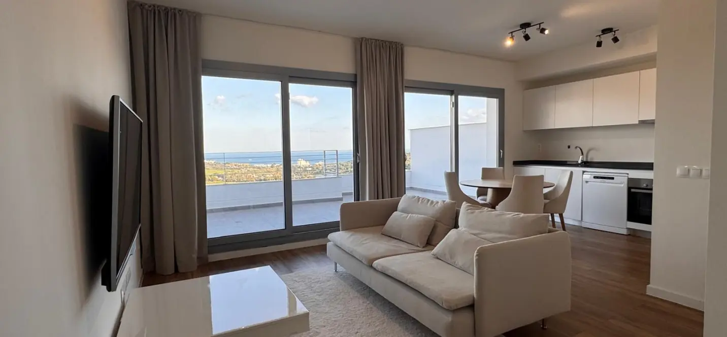 Продажа пентхауса в Estepona 4