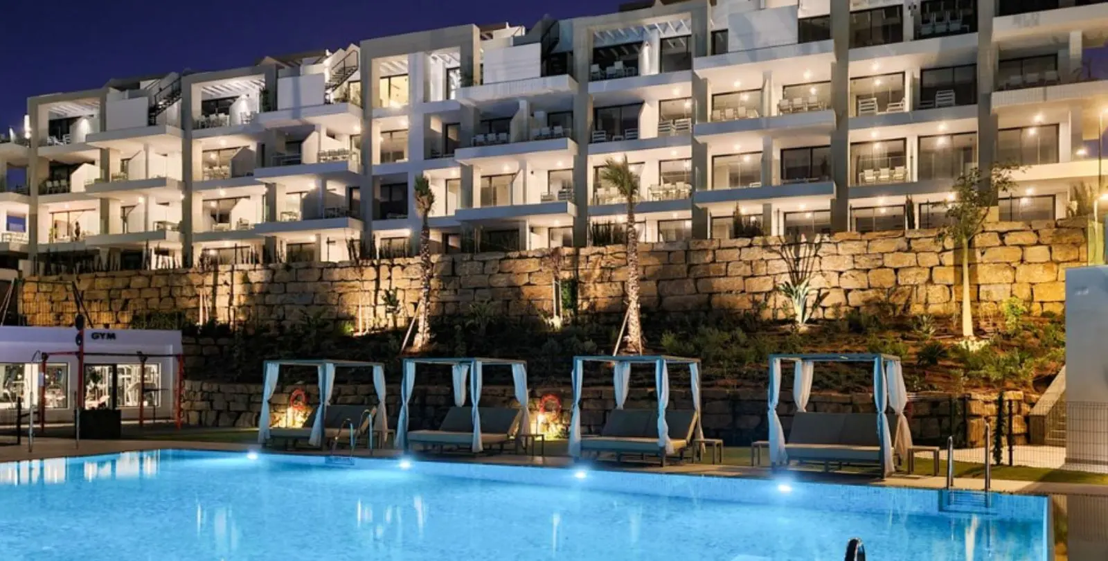 Продажа апартаментов на первом этаже в Mijas 2