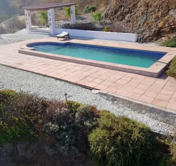 Sale of finca - cortijo in Alora