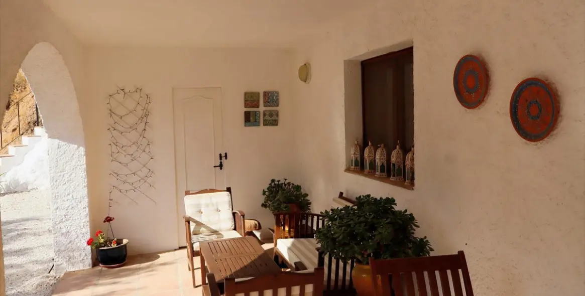 Sale of finca - cortijo in Alora 9