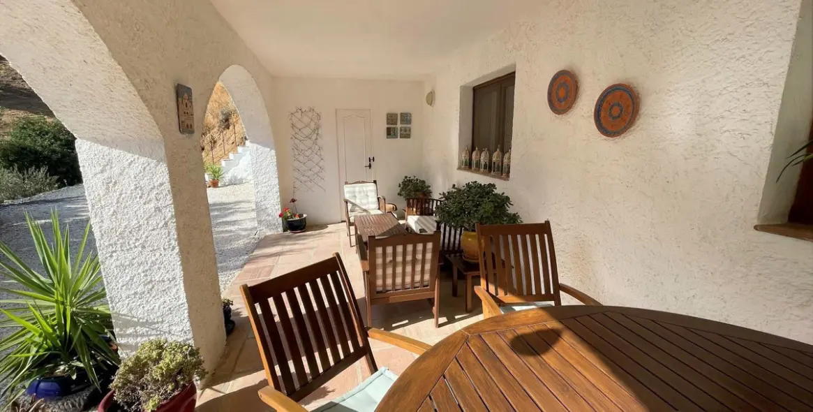 Sale of finca - cortijo in Alora 10