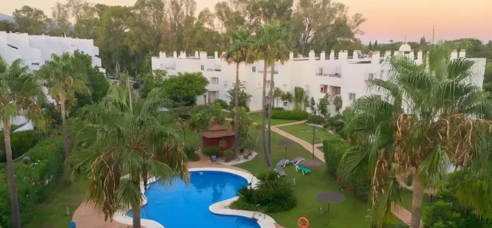 Sale of ground floor apartment in Guadalmina Baja 1