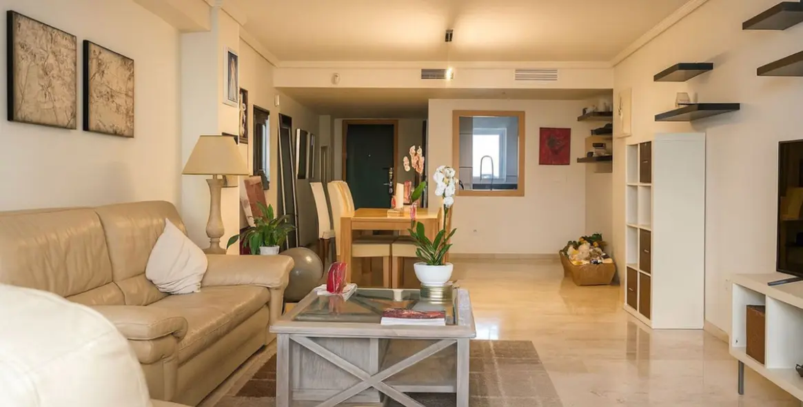 Sale of ground floor apartment in Guadalmina Baja 4