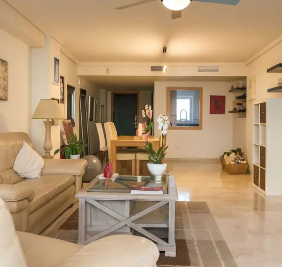 Sale of ground floor apartment in Guadalmina Baja