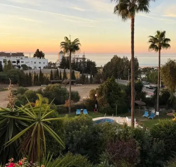 Sale of ground floor apartment in Calahonda