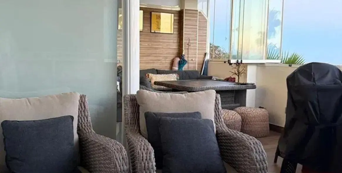 Sale of ground floor apartment in Calahonda 7