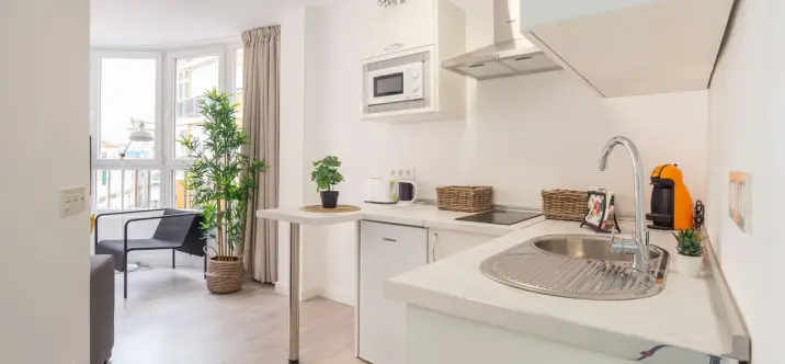 Sale of middle floor apartment in Málaga Centro 2