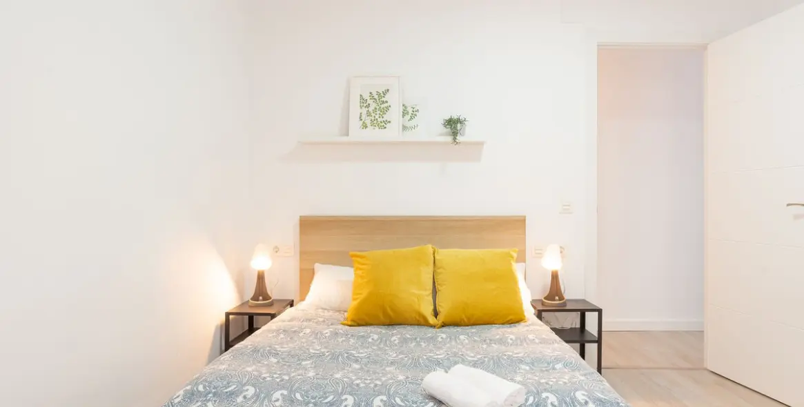 Sale of middle floor apartment in Málaga Centro 14