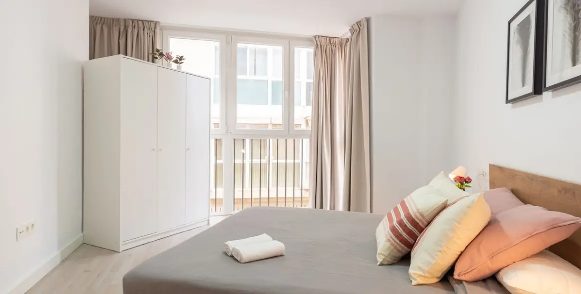 Sale of middle floor apartment in Málaga Centro 15