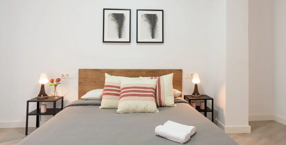 Sale of middle floor apartment in Málaga Centro 16