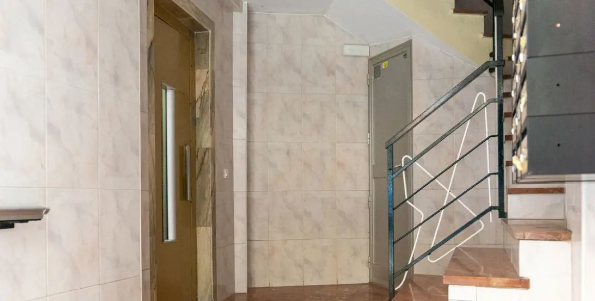 Sale of middle floor apartment in Málaga Centro 20