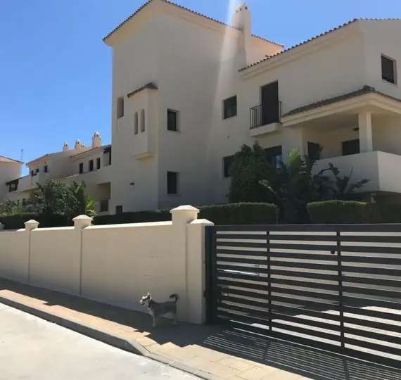 Sale of penthouse in Manilva