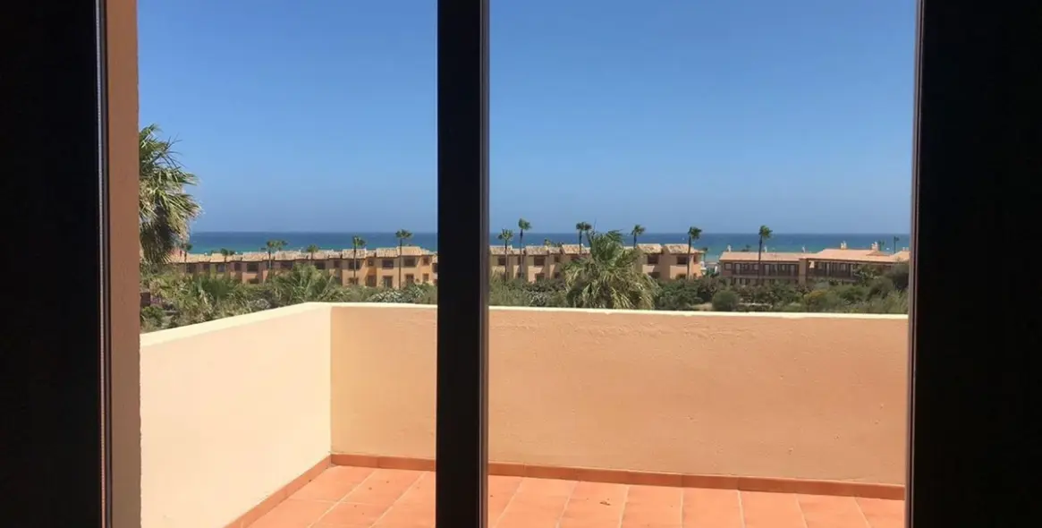 Sale of penthouse in Manilva 9