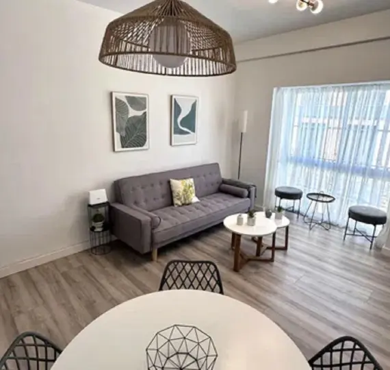 Sale of middle floor apartment in Málaga Centro