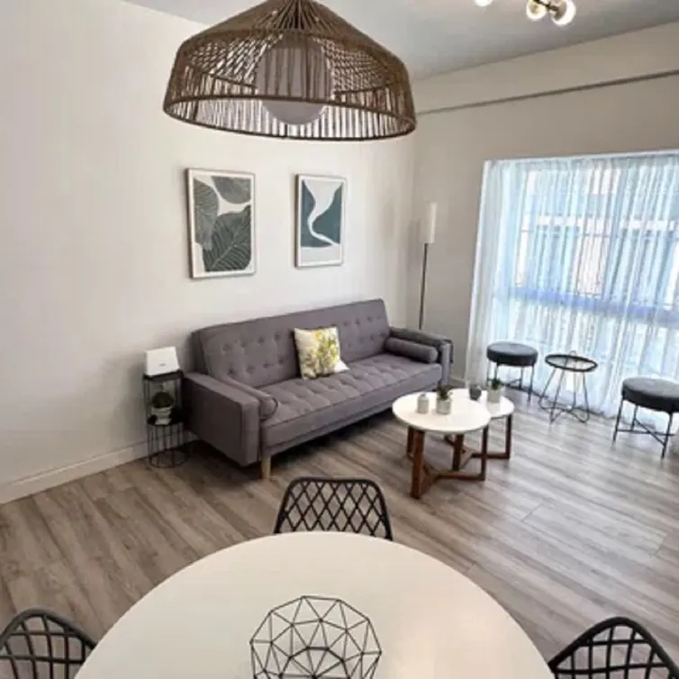 Sale of middle floor apartment in Málaga Centro