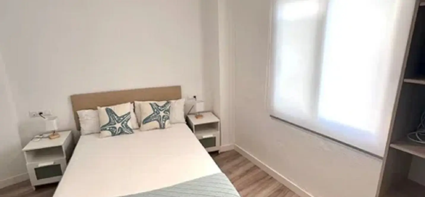 Sale of middle floor apartment in Málaga Centro 1