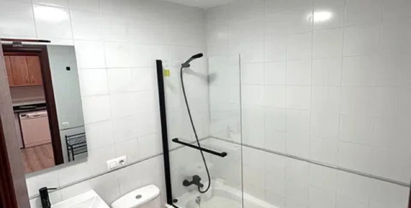 Venta de apartamento en planta media en Málaga Centro 3