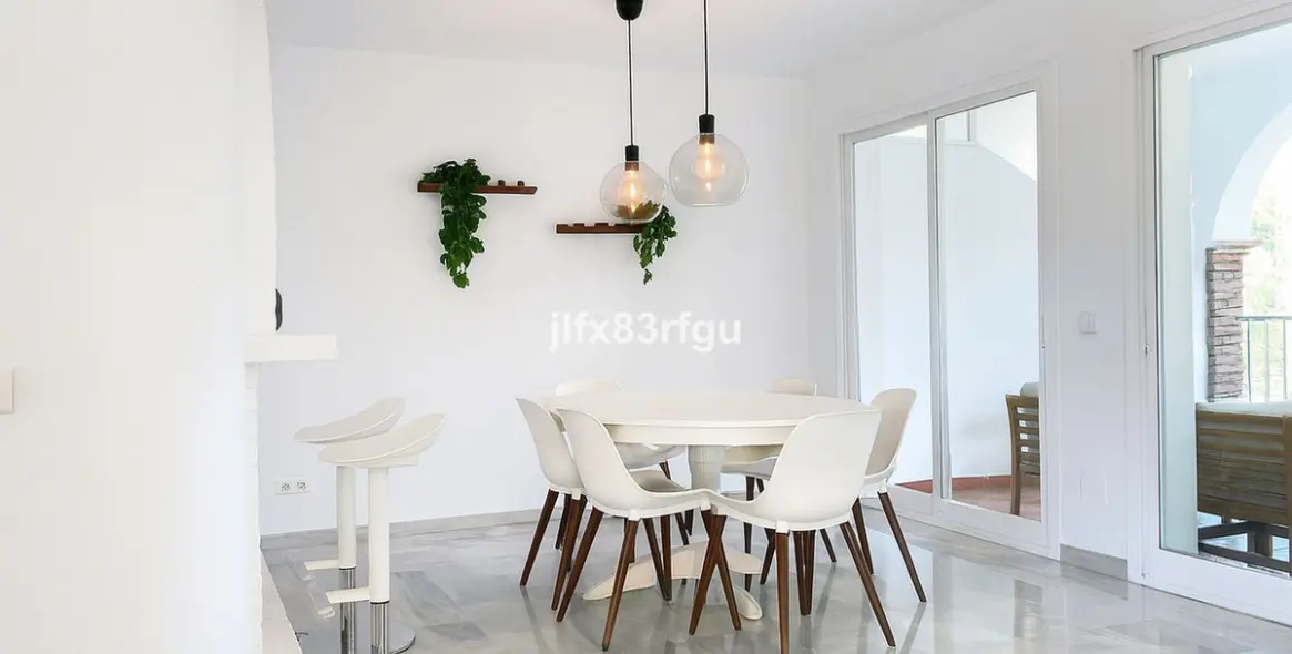 Продажа апартаментов на среднем этаже в Mijas 7