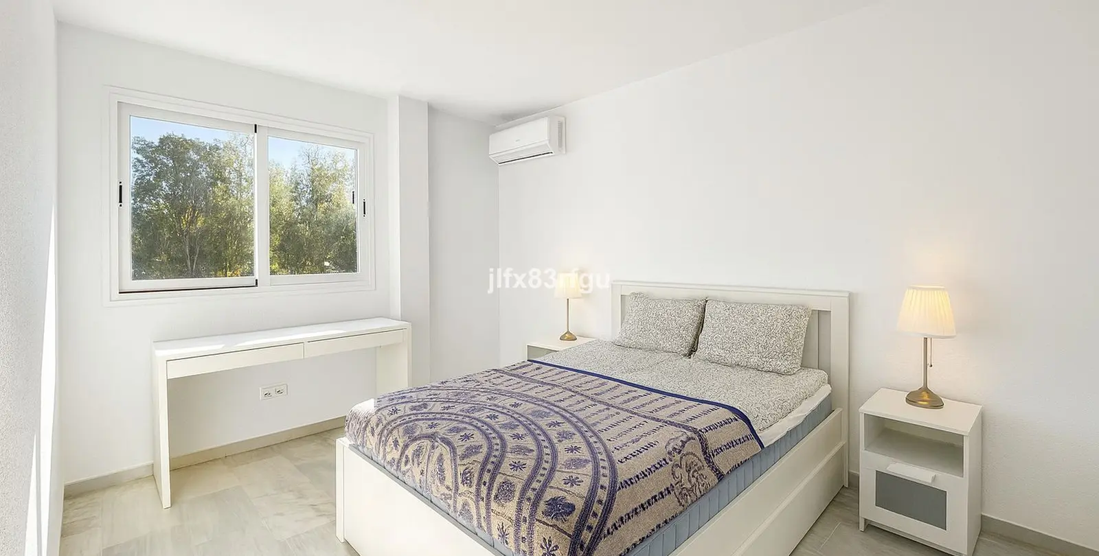 Sale of middle floor apartment in Mijas 14