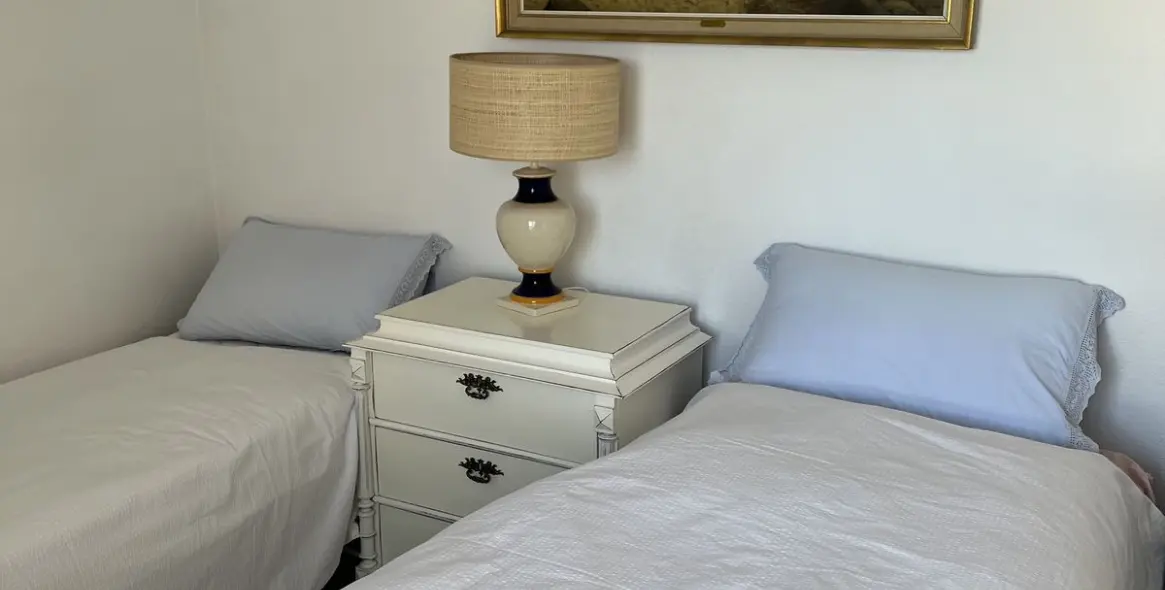 Sale of townhouse in Calahonda 19