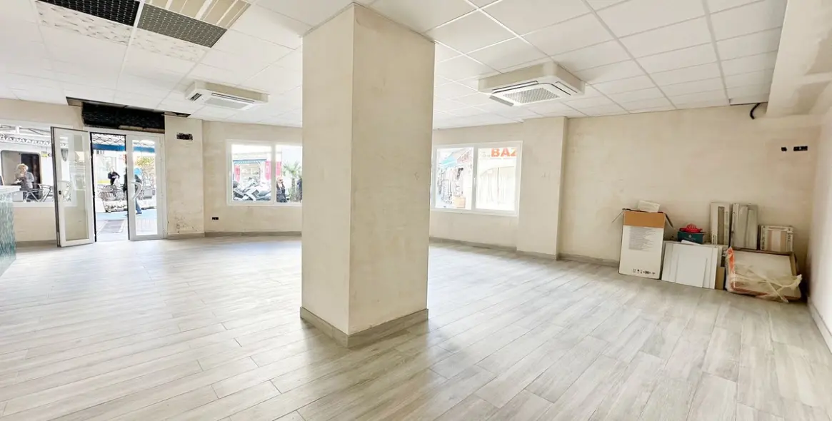 Продажа бара в San Pedro de Alcántara 11