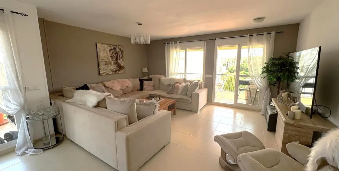 Sale of penthouse in Miraflores 2