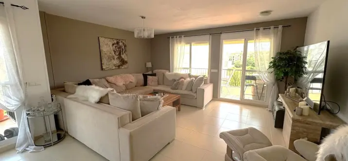 Sale of penthouse in Miraflores 1