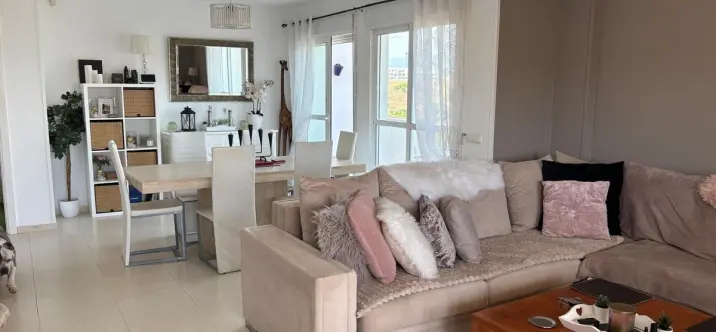 Sale of penthouse in Miraflores 2