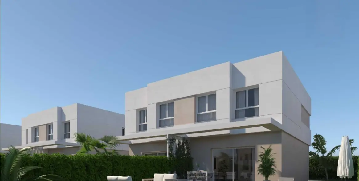 Sale of detached villa in Vélez-Málaga 1