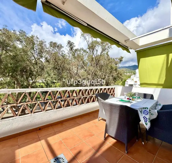 Sale of penthouse in Torrequebrada