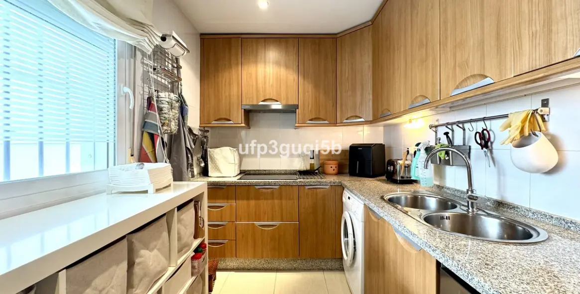 Sale of penthouse in Torrequebrada 3