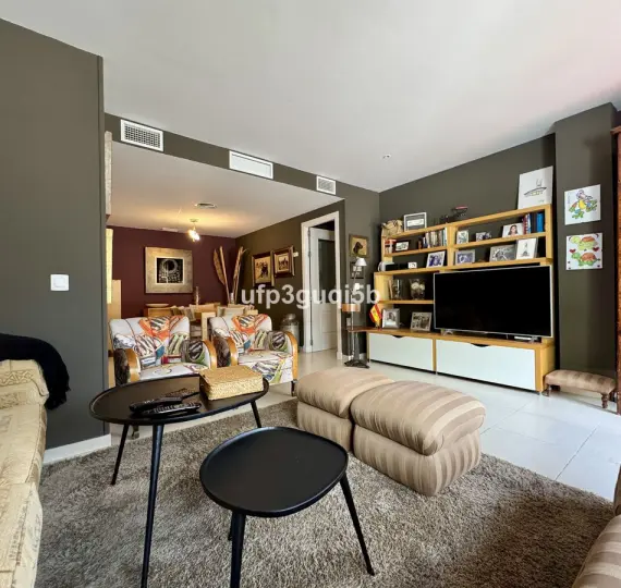 Sale of penthouse in Torrequebrada