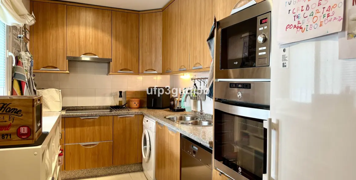 Sale of penthouse in Torrequebrada 16