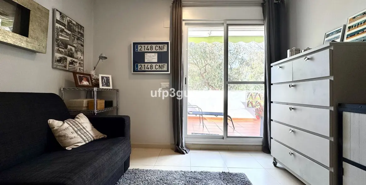 Sale of penthouse in Torrequebrada 26