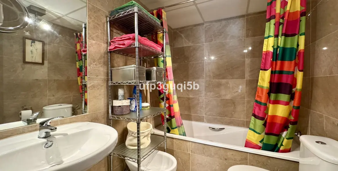 Sale of penthouse in Torrequebrada 27