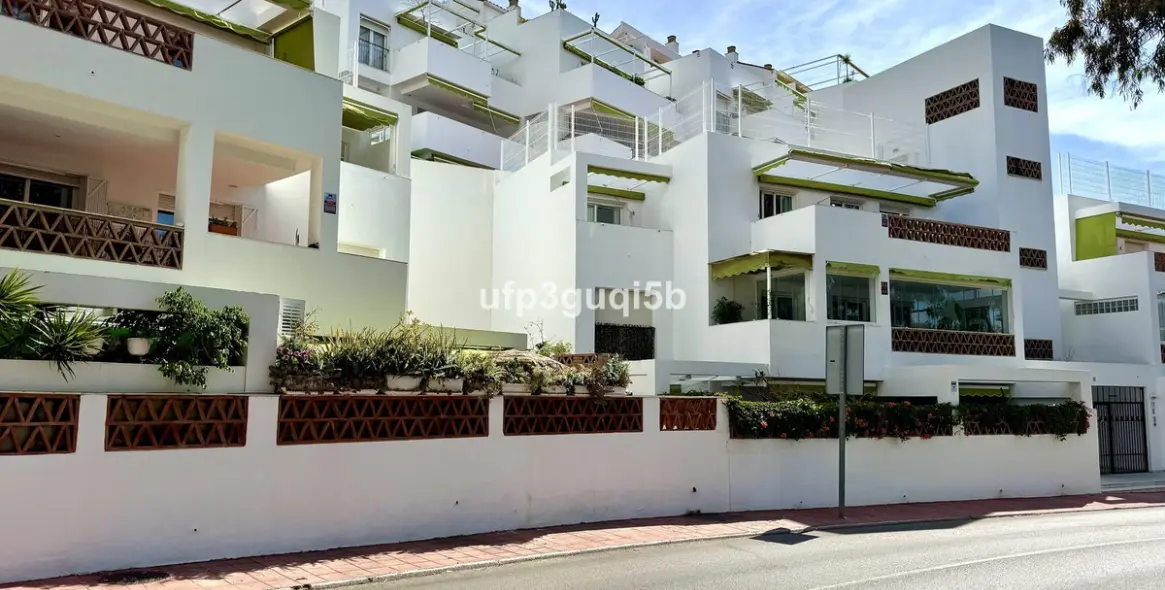 Sale of penthouse in Torrequebrada 38