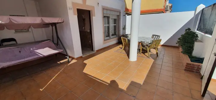 Sale of townhouse in Churriana 0